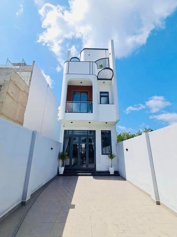 Bán shophouse mặt tiền 125m² gần Bệnh viện 1500 giường