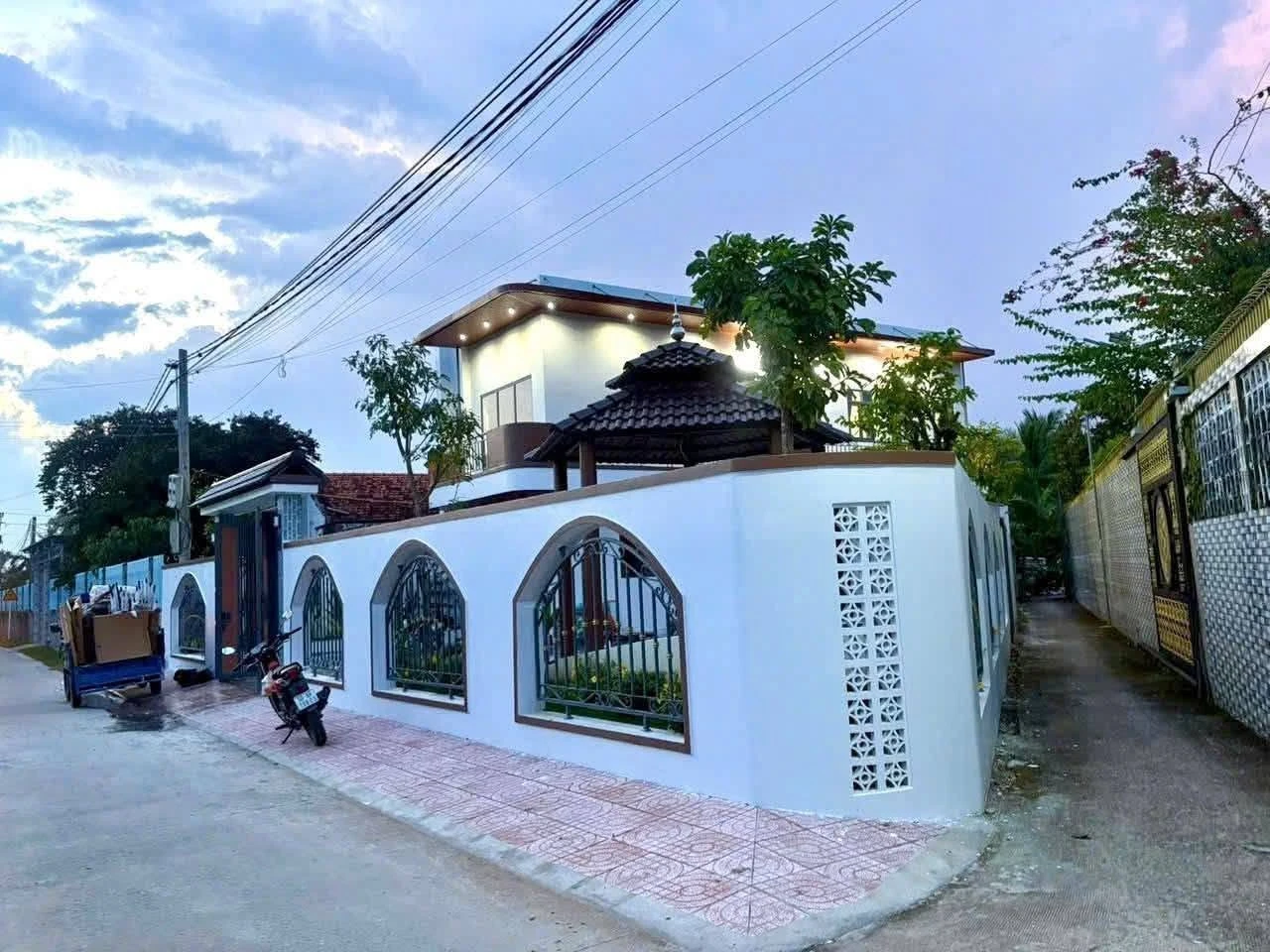 Biệt thự sân vườn 286.5m² lô góc 2 mặt tiền, 3PN, Phước Lý, Cần Giuộc - Ảnh 1