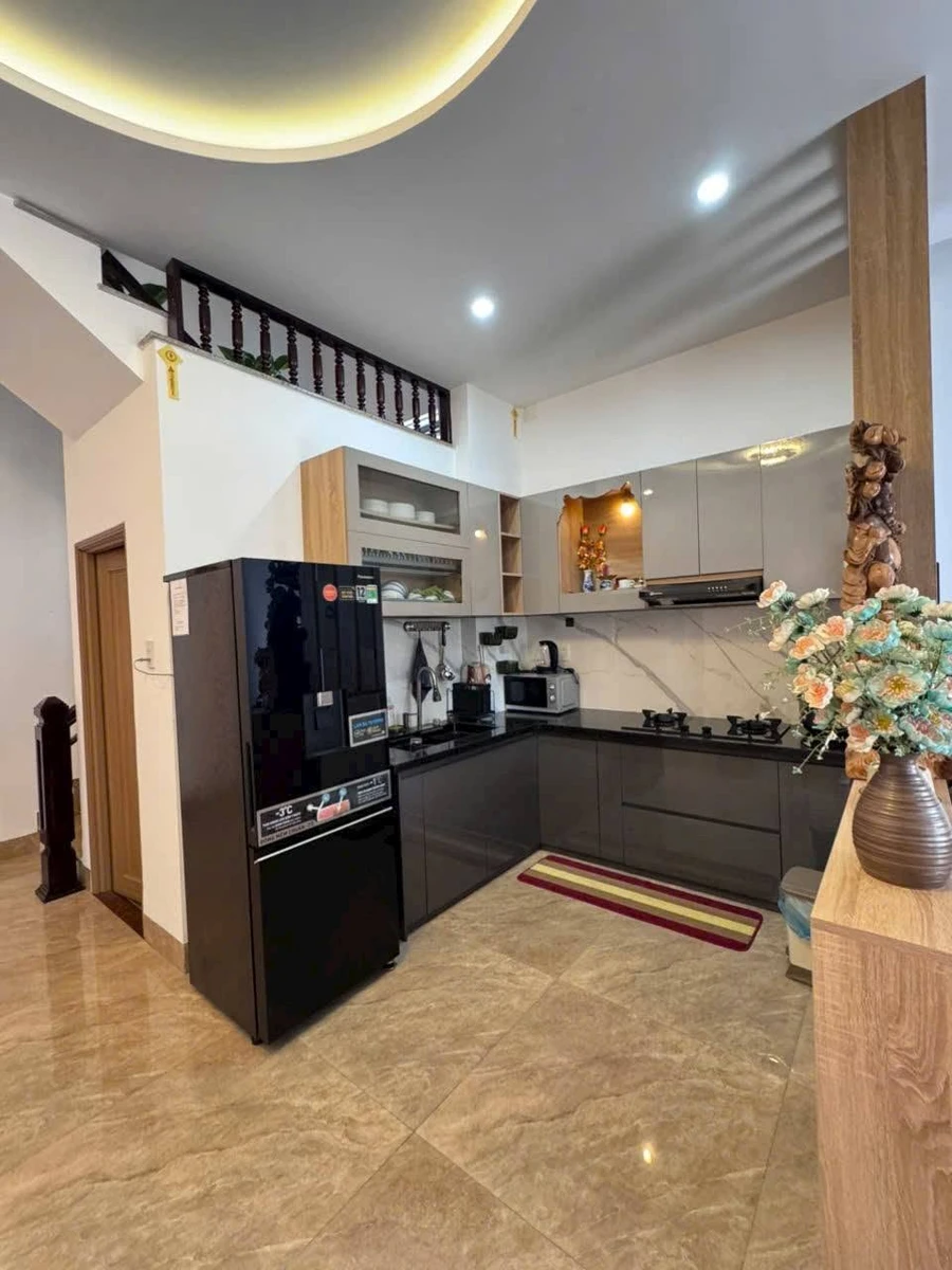 Bán homestay 2 tầng 80m2, 3 phòng ngủ, full nội thất, P. An Cựu, TP Huế cạnh AEON Mall - Ảnh 1