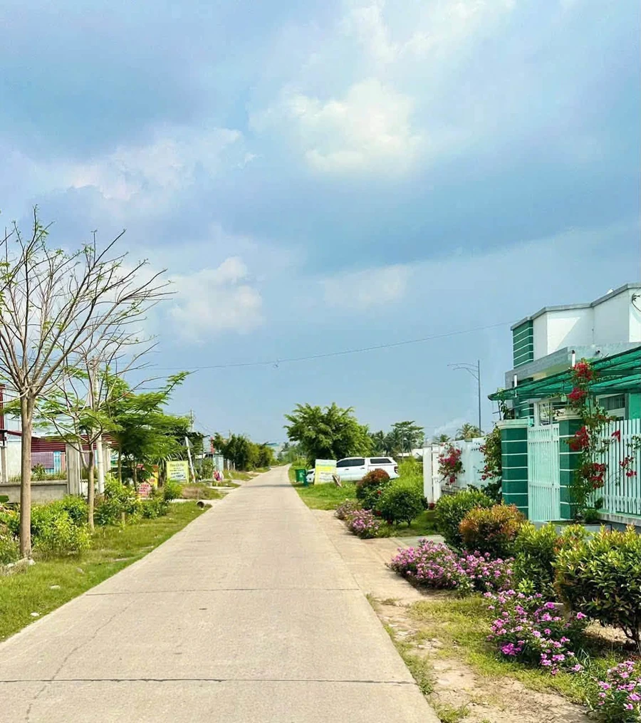 Bán nhà sân vườn 8x57m, 3PN Rạch Giá, Kiên Giang 2,899 tỷ - Ảnh thu nhỏ 4