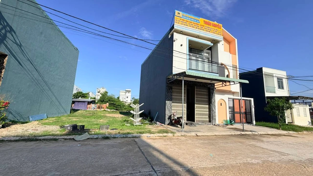 Bán lô đất Gia Lai 305m² giá 1 tỷ 5 - Ảnh 1