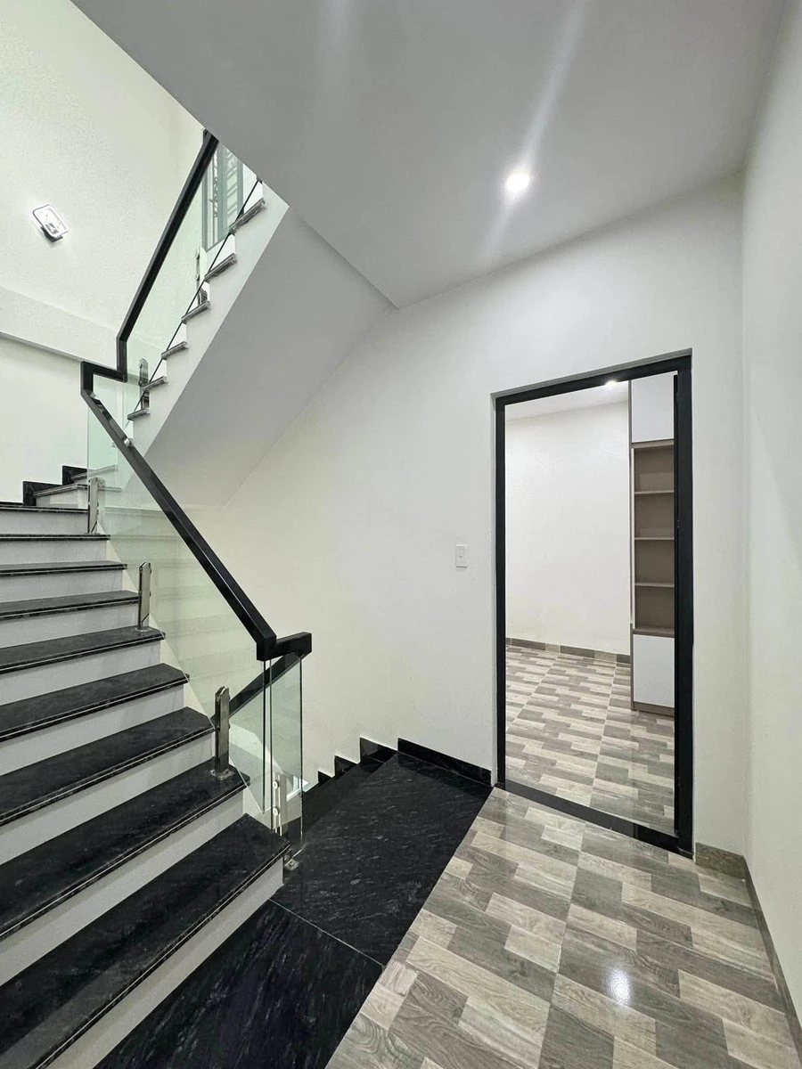 Bán nhà 3 tầng 55m2 tặng full nội thất đường Trần Nhân Tông, Kiến An, Hải Phòng - Ảnh thu nhỏ 3