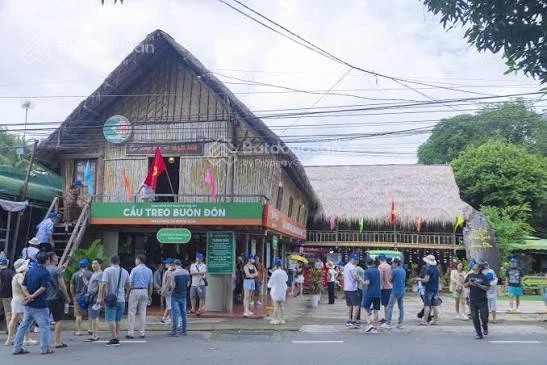 Bán lô đất trên đường vào KDL Cầu Treo Buôn Đôn
