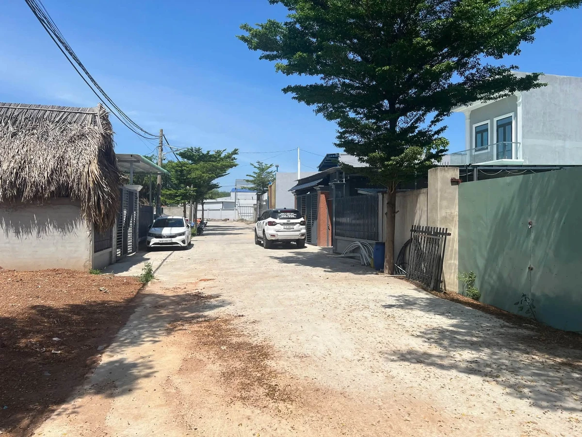 Bán đất Lê Quang Định Quận 7, 563m², giá 3.9 tỷ - Ảnh 1