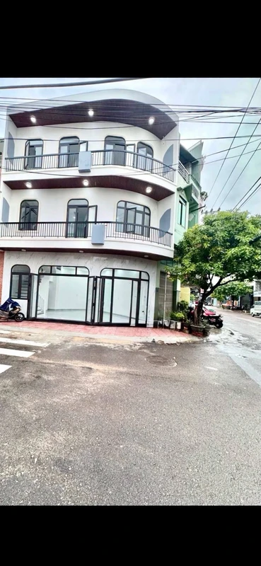 Bán nhà 3 tầng Quy Nhơn 138m2 6 tỷ đồng