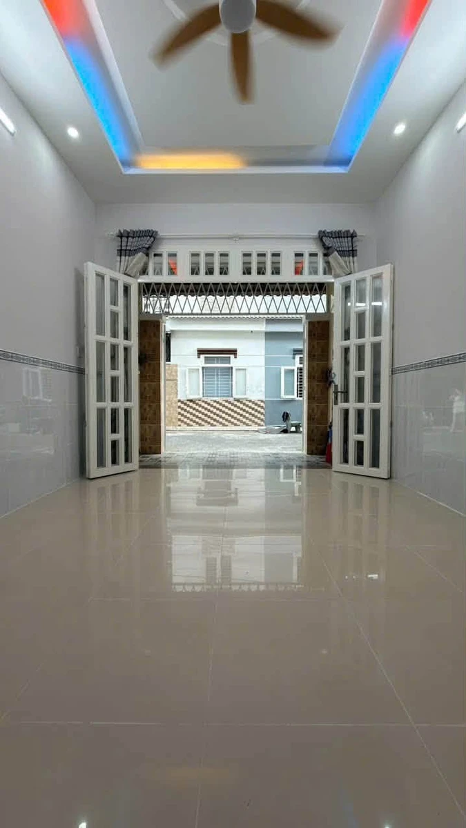 Bán nhà 3 tầng hẻm 8m đường Gò Xoài, Bình Tân, 56m2, 4PN, giá nhỉnh 5 tỷ - Ảnh thu nhỏ 4