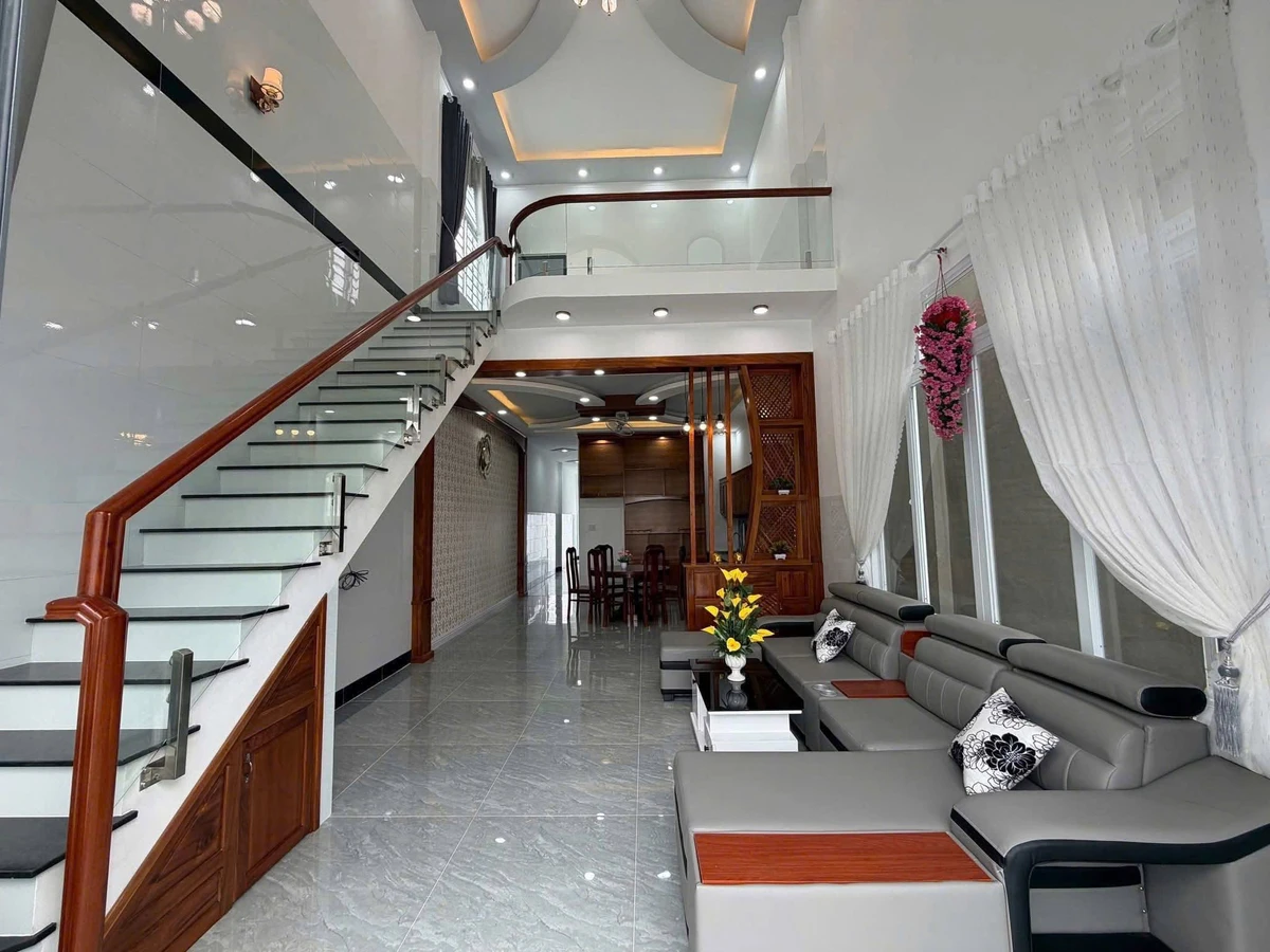 Bán nhà 1 trệt 1 lầu 106m2 Thạnh Phú Bình Chánh - Ảnh thu nhỏ 2