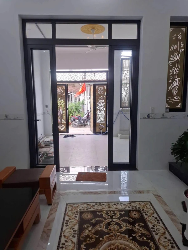 Nhà bán 1 trệt 1 lầu 80m² Phước Tân, Bình Dương