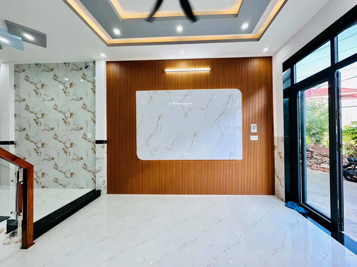 Bán nhà 3 tầng hẻm ô tô 45m2, 3PN 3WC đường Hoàng Văn Thụ giá 3,95 tỷ - Ảnh thu nhỏ 3
