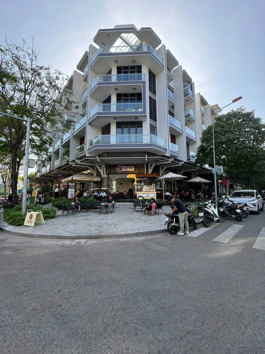Bán shophouse góc 152m² Vạn Phúc City Thủ Đức 34 tỷ - Ảnh 1