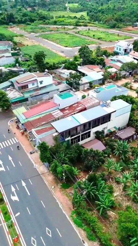 Bán nhà mặt tiền 228m² Nguyễn Văn Linh, Buôn Ma Thuột