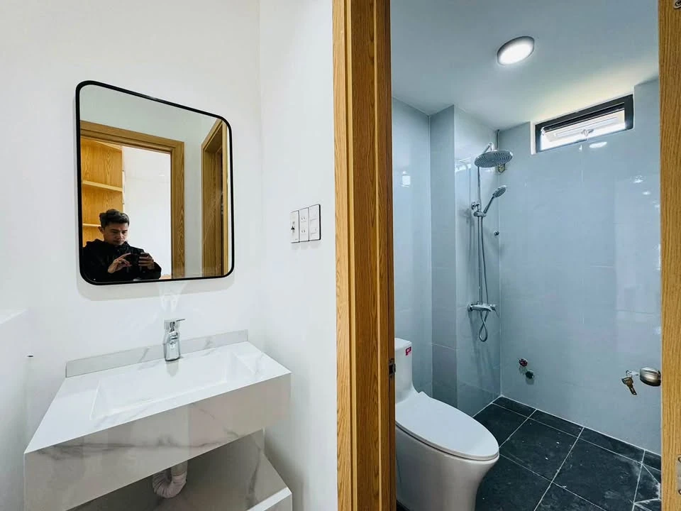Bán nhà hẻm ô tô 5x18m, 3 phòng ngủ, đường Đỗ Quang Thắng, Quảng Ngãi, giá 1,89 tỷ - Ảnh thu nhỏ 4