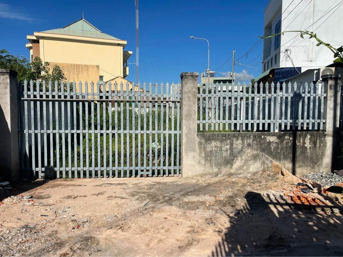 Bán đất hẻm Trần Hưng Đạo 130m2 Bà Rịa 2.49 tỷ - Ảnh 1
