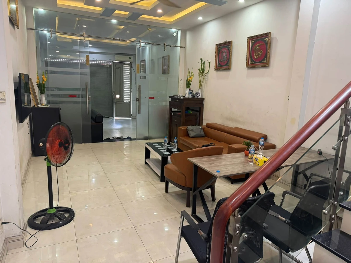 Bán nhà 2 tầng 44,7m² đường Tân Hòa Đông, Bình Tân, giá 8,9 tỷ - Ảnh thu nhỏ 3