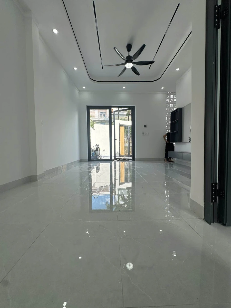 Bán nhà 90m² 3PN hẻm Nguyễn Công Trứ 3 tỷ 550 triệu - Ảnh thu nhỏ 4