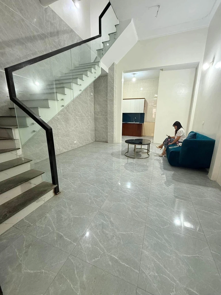 Bán nhà 2 tầng 62.7m² 2PN 2WC Lê Lợi - Ảnh thu nhỏ 2