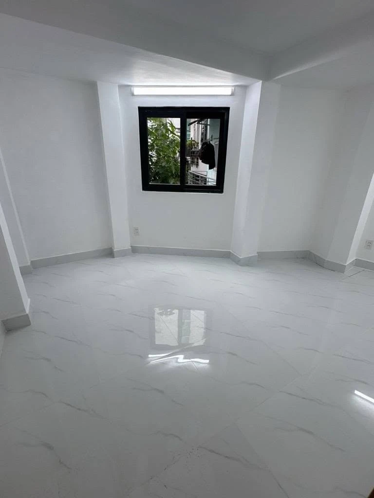 Bán nhà 5 tầng hẻm 4m Hoàng Diệu, 51m2, 5PN - hơn 8 tỷ - Ảnh thu nhỏ 2