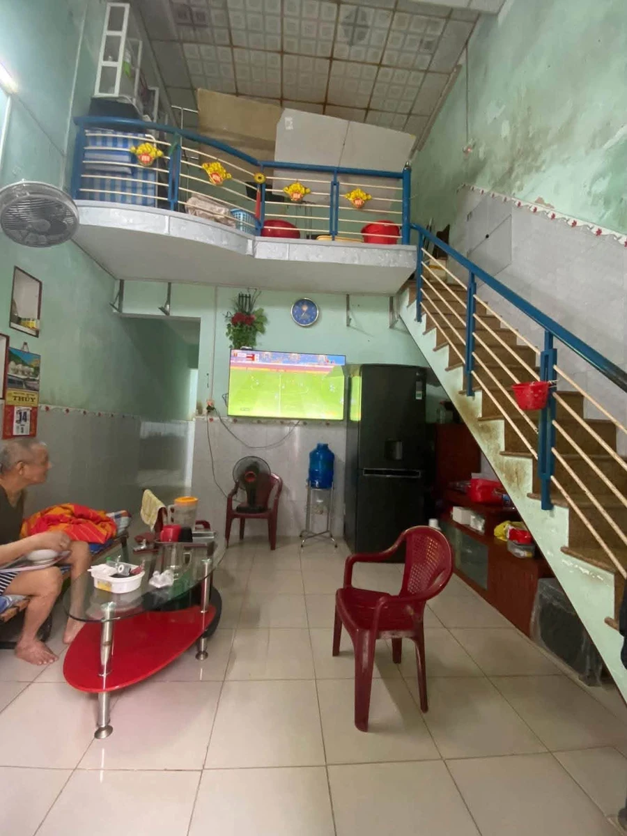 Bán nhà hẻm 42m2 1 tỷ 490 triệu Quy Nhơn - Ảnh thu nhỏ 3