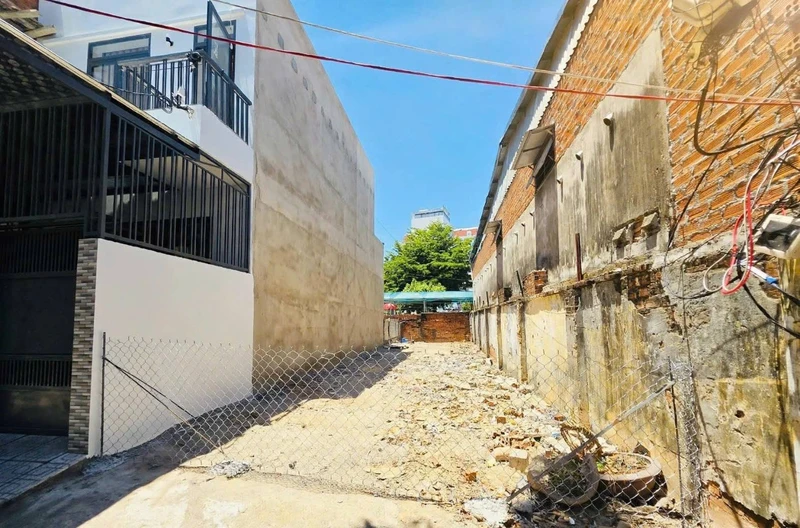 Đất bán gần biển Hòn Chồng Nha Trang 95,9m² 4 tỷ 850