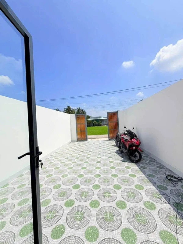 Bán nhà 1 trệt 1 lầu 113m² 2PN gần chợ Đức Tân, Tân Trụ, Long An giá 1,78 tỷ