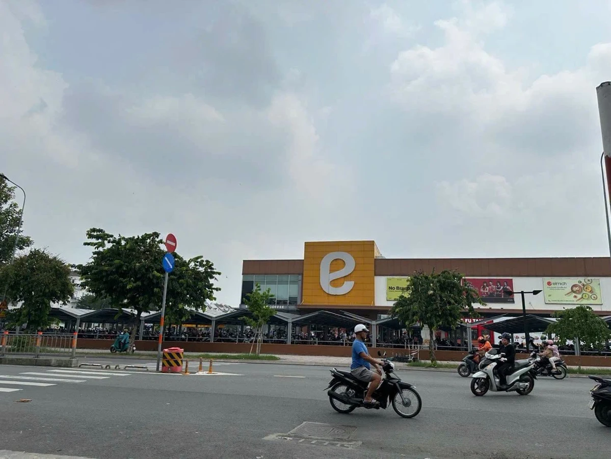 Bán nhà hẻm xe hơi 62m2 4 tầng gần Emart Phan Văn Trị, Gò Vấp, giá 15 tỷ - Ảnh thu nhỏ 2