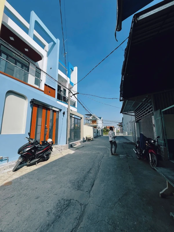 Nhà bán 3 phòng ngủ 99m2 Phước Lý Cần Giuộc 3 tỷ 400