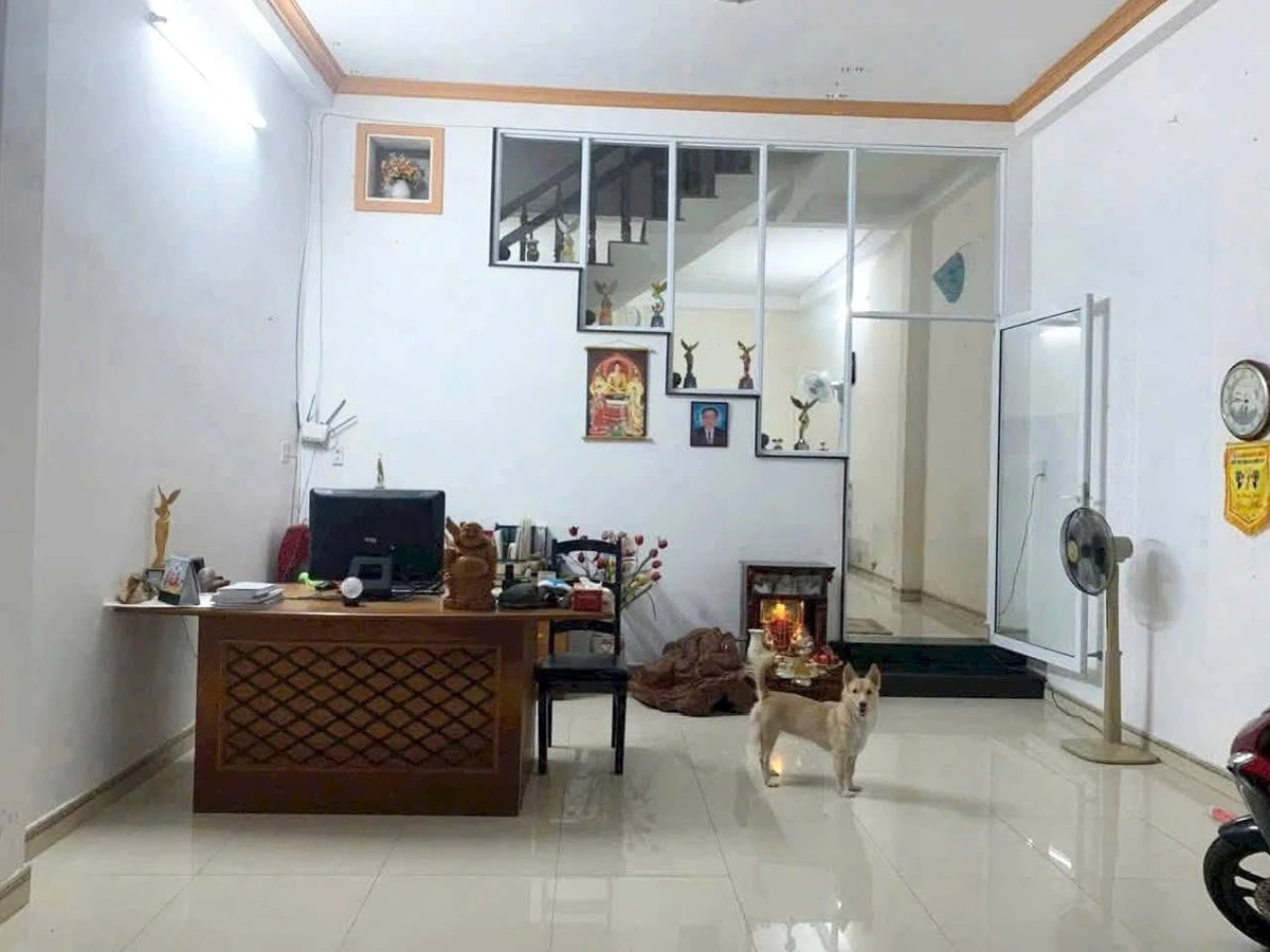 Bán nhà 1 trệt 1 lầu mặt tiền 100m2 Phan Thiết - Ảnh 1