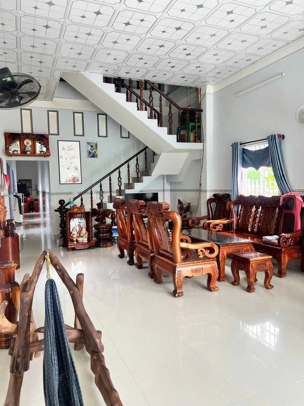 Bán nhà vườn mặt tiền Quản Lộ Phụng Hiệp, Cà Mau 837m²