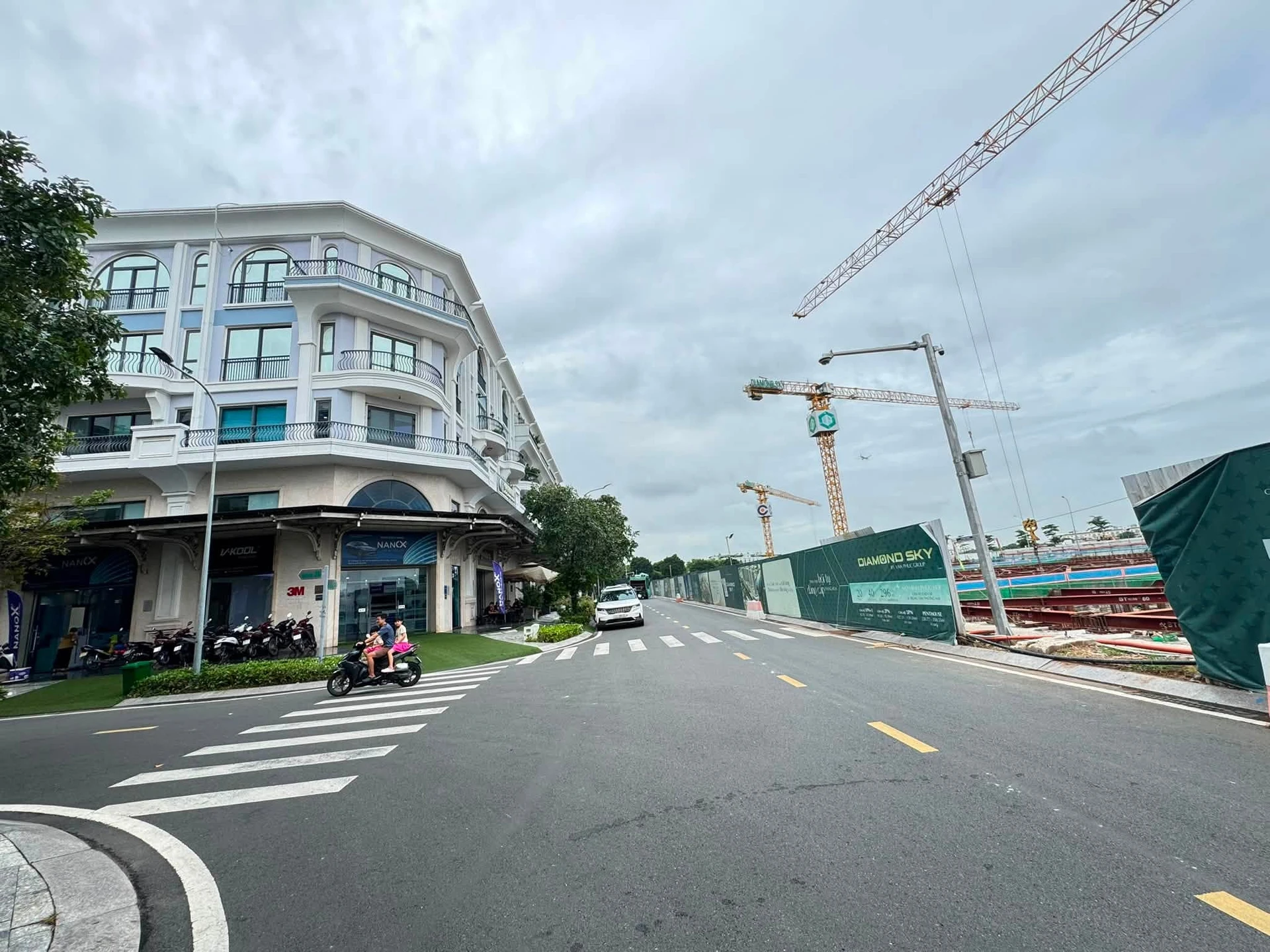Bán nhà góc KDT Vạn Phúc 252m2, 77 tỷ, Thủ Đức - Ảnh 1