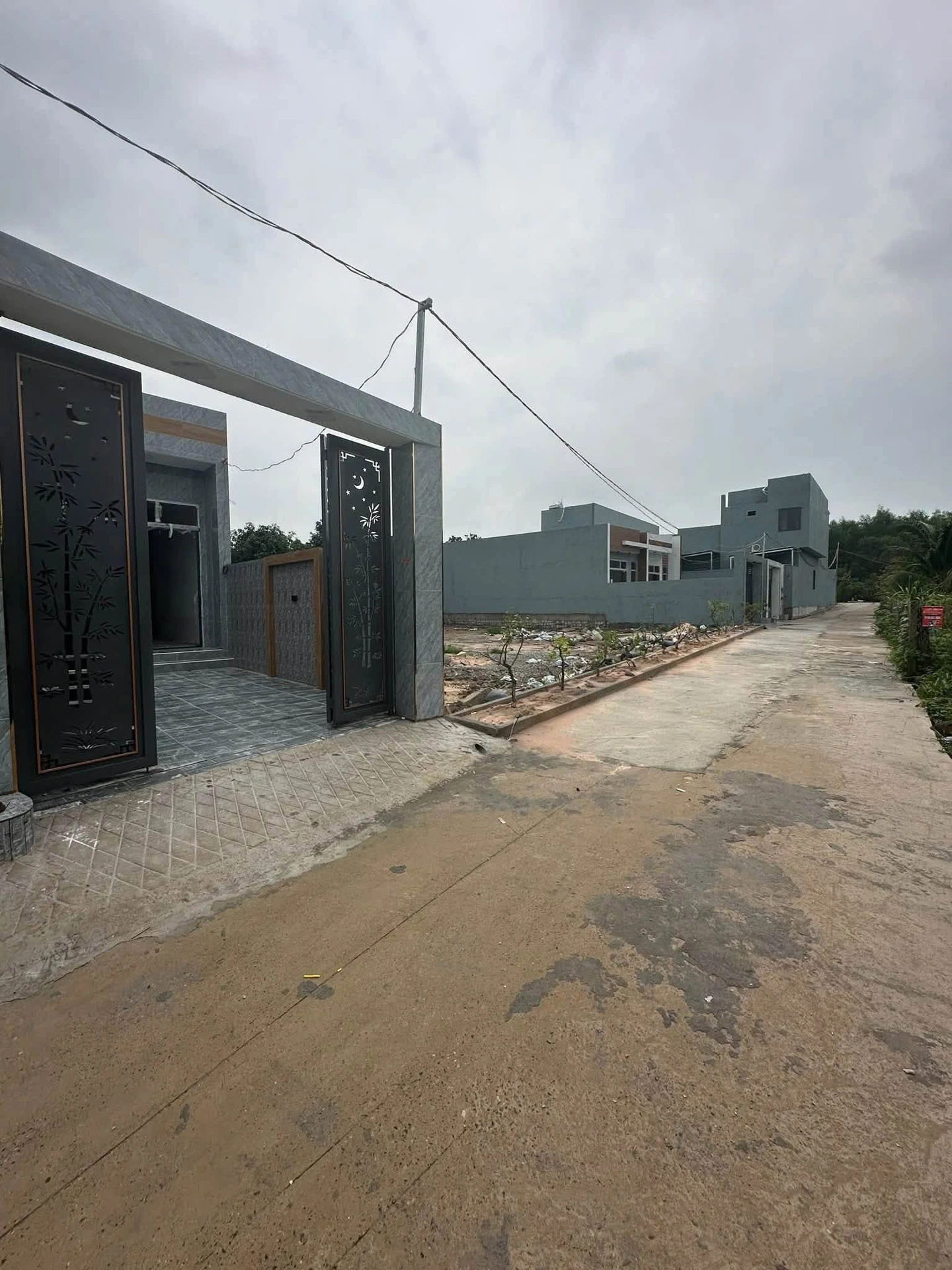 Bán nhà 2 phòng ngủ 150m² giá 1 tỷ 350 tại Long Mỹ, giáp Phước Hưng, Long Hải - Ảnh 1