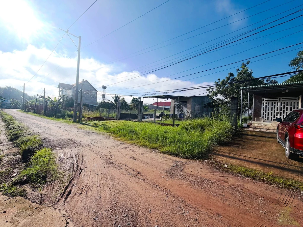 Bán nhà 2PN gần Chơn Thành 500m², 1,4 tỷ - Ảnh thu nhỏ 3