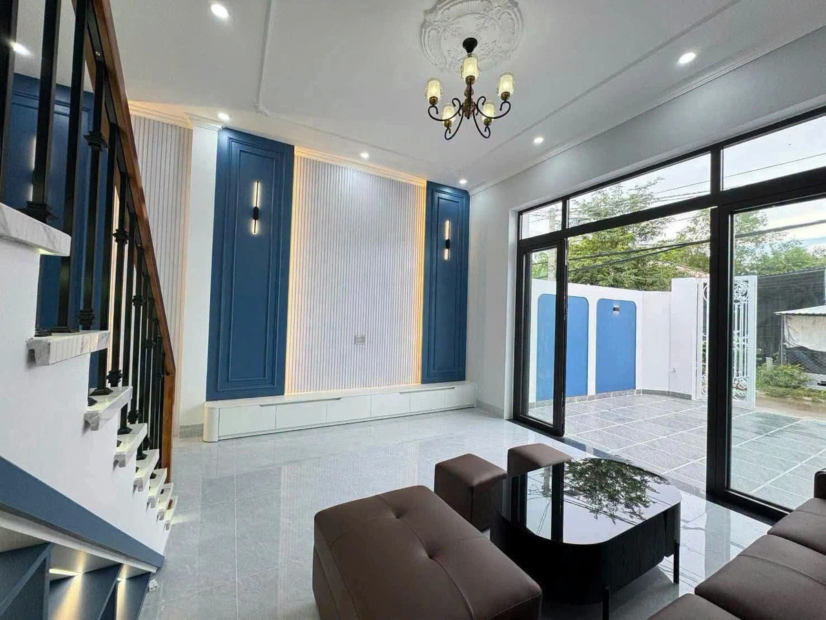 Bán nhà mặt tiền đường Vàm Trư, Rạch Giá, 1 trệt 1 lầu, 3 phòng ngủ, giá 2,69 tỷ - Ảnh thu nhỏ 5