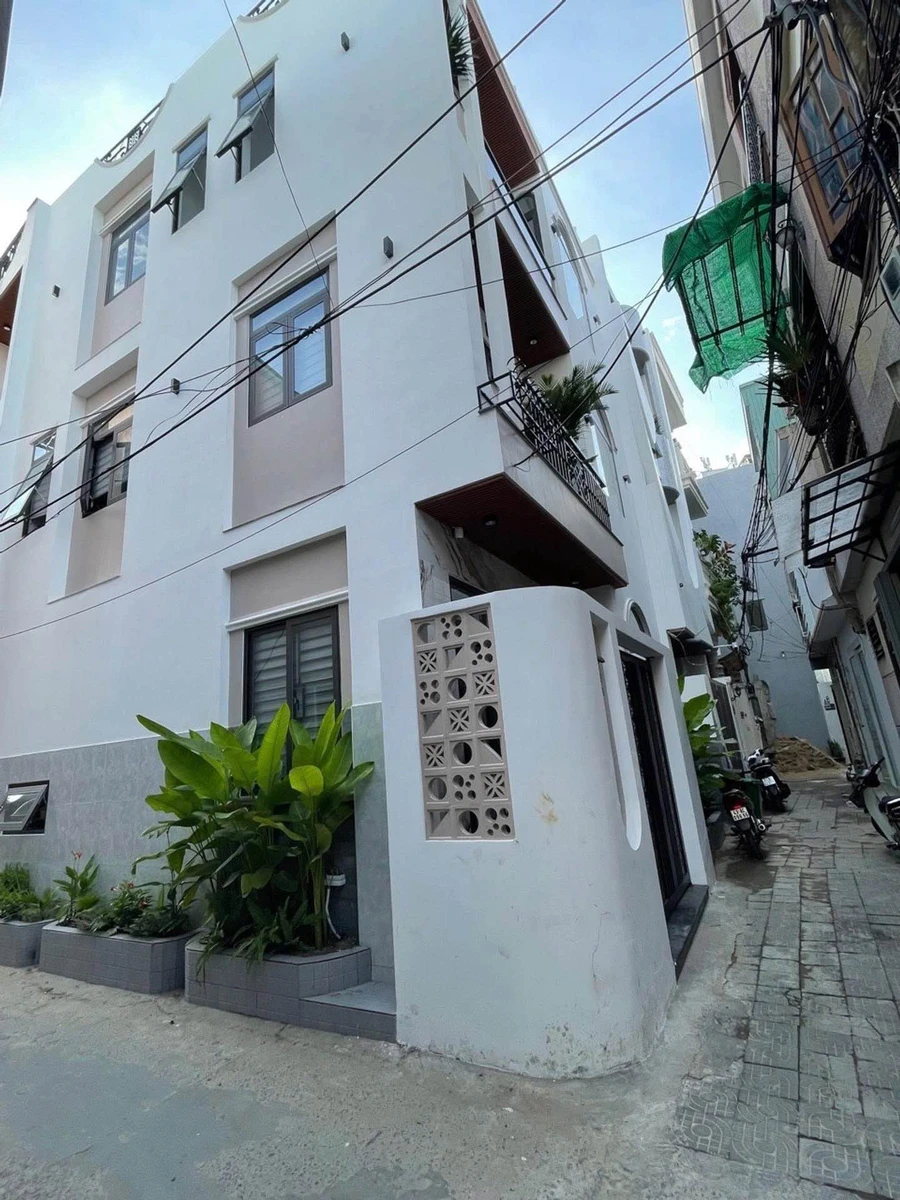 Bán nhà 3 tầng 64m² mặt tiền 7m Ông Ích Khiêm, Hải Châu - Ảnh 1