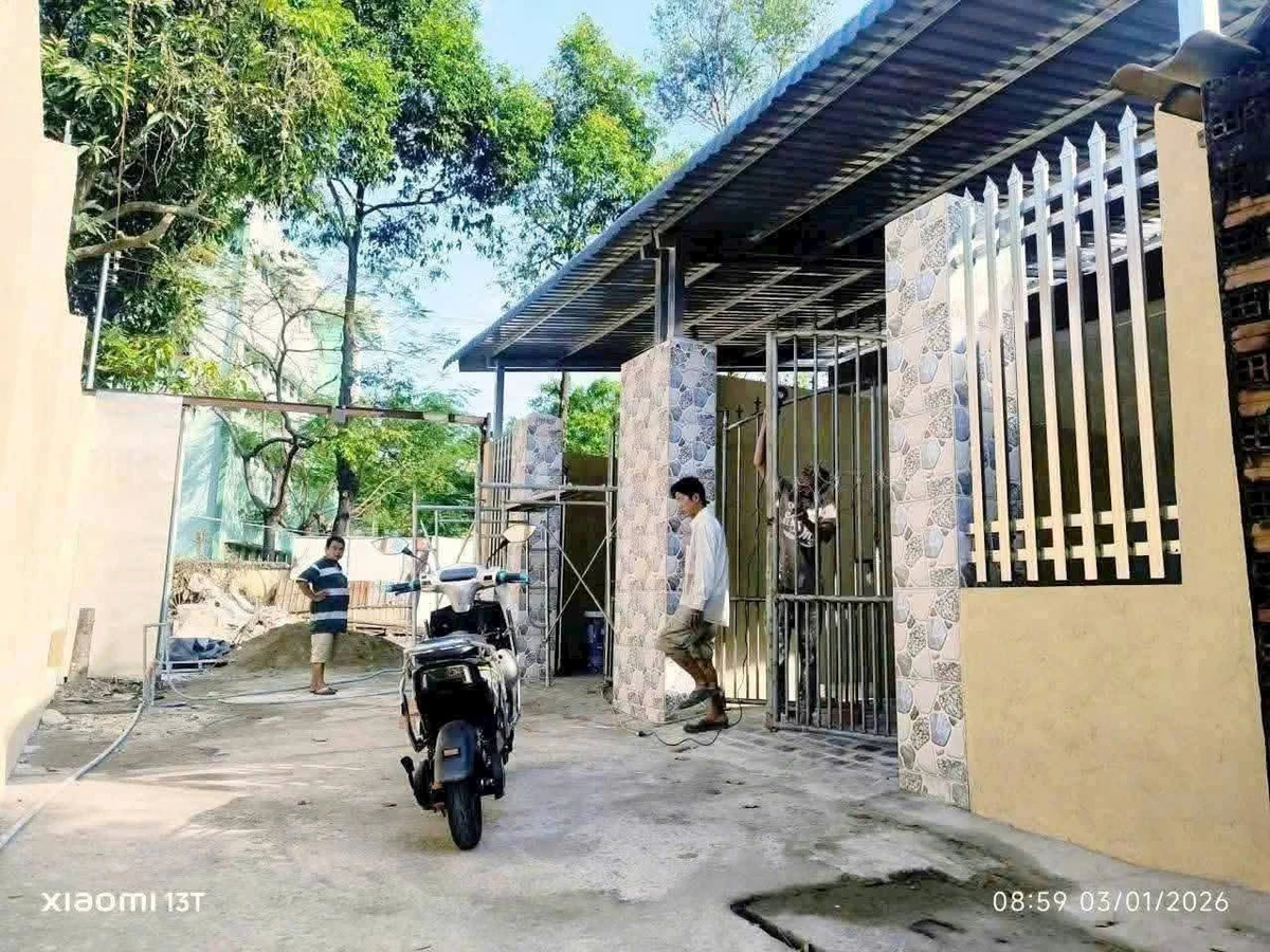 Bán nhà phố 2 phòng ngủ 96m² Tân An Long An - Ảnh 1