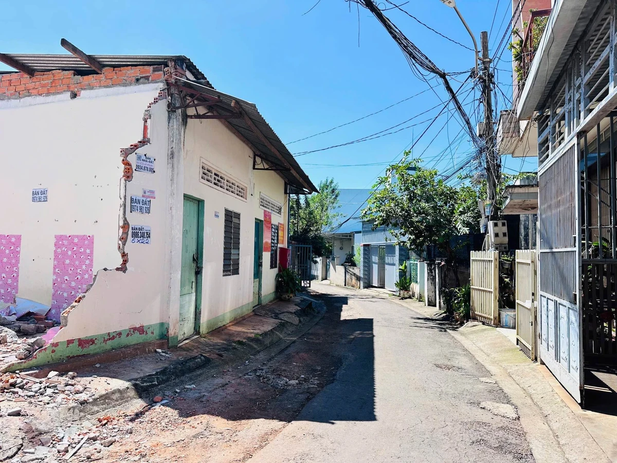 Bán đất thổ cư 40m² hẻm Phan Chu Trinh, Quận 11 chỉ 2,49 tỷ - Ảnh thu nhỏ 3