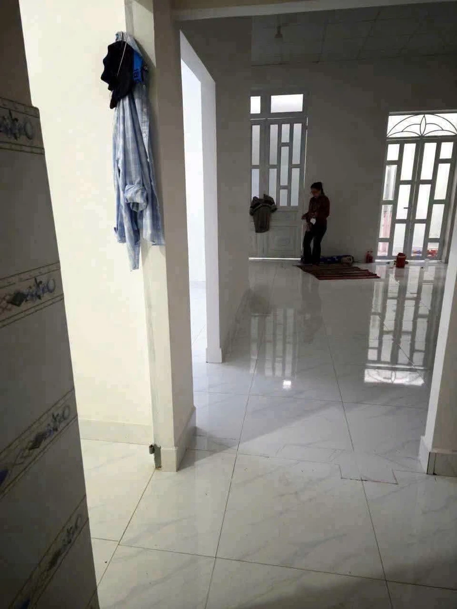 Bán nhà 90m² 2PN sát chợ Cổng 10 Long Bình Thủ Đức - Ảnh thu nhỏ 2