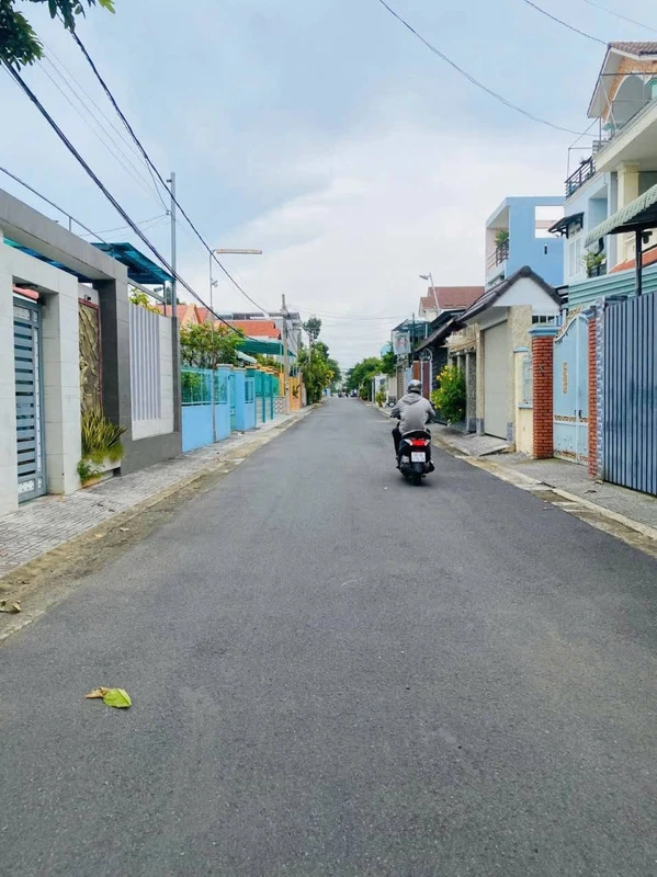 Bán đất mặt tiền 129.9m² view sân bóng Lại Thế, Mỹ Thượng, Huế dtdat