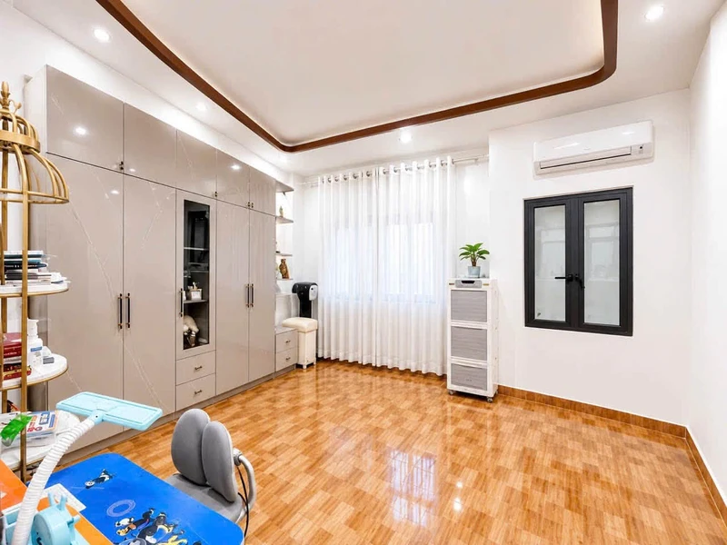 Bán nhà Khúc Thừa Dụ 66m² 4 tầng 5.2 tỷ Tân Bình