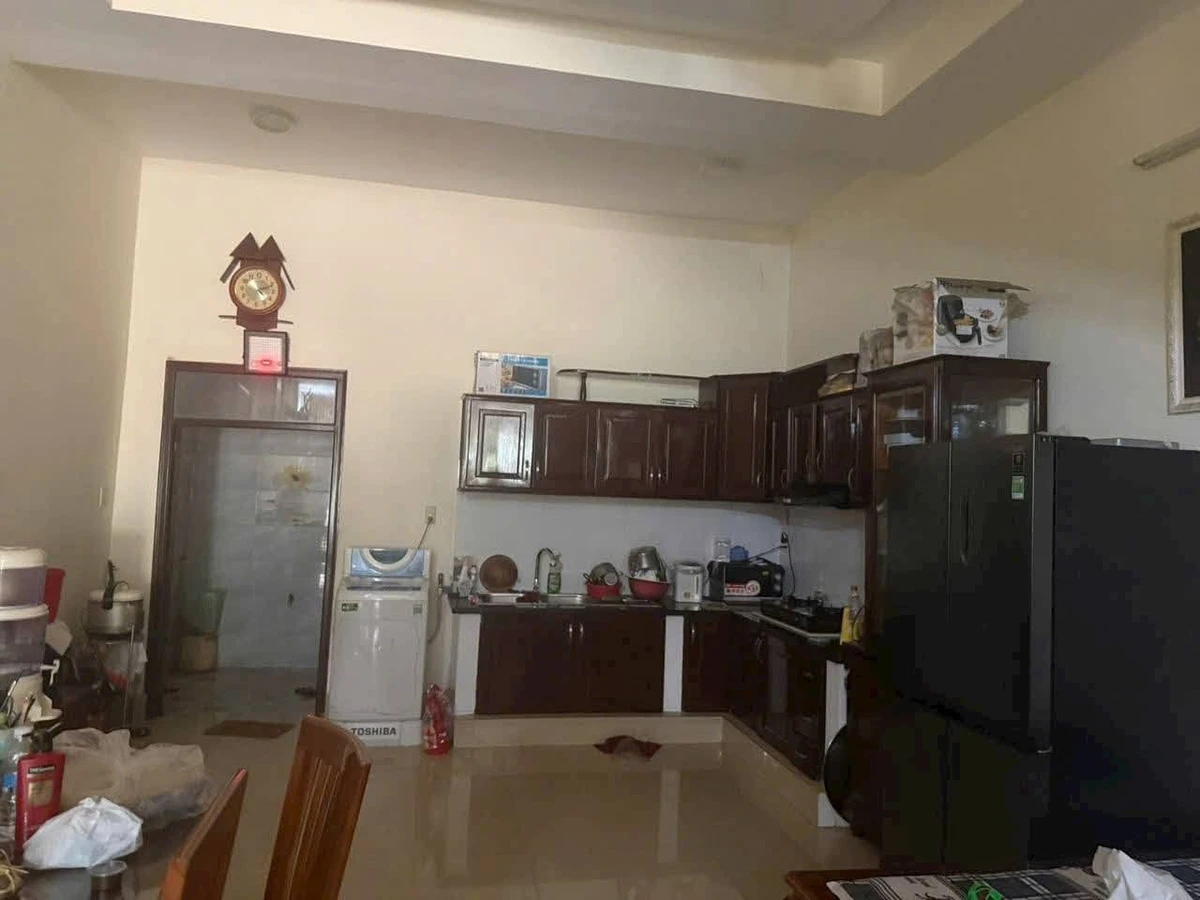 Bán nhà nội thành Phan Thiết 100m² 3 phòng ngủ 5.5 tỷ - Ảnh thu nhỏ 5