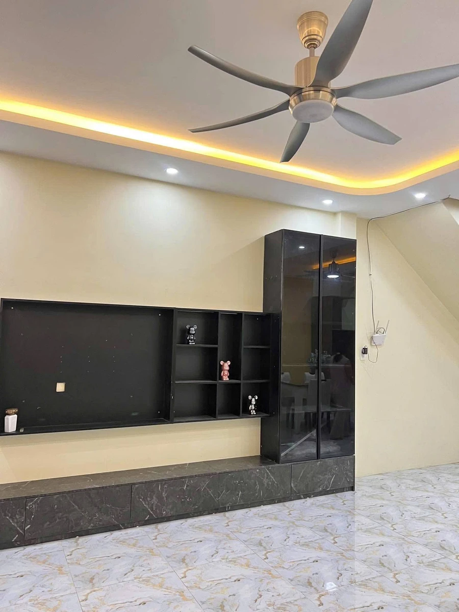 Bán nhà 1 trệt 1 lầu hẻm 76 Sư Vạn Hạnh, 5x13.5m, giá 1 tỷ 400 triệu, Rạch Giá - Ảnh thu nhỏ 3