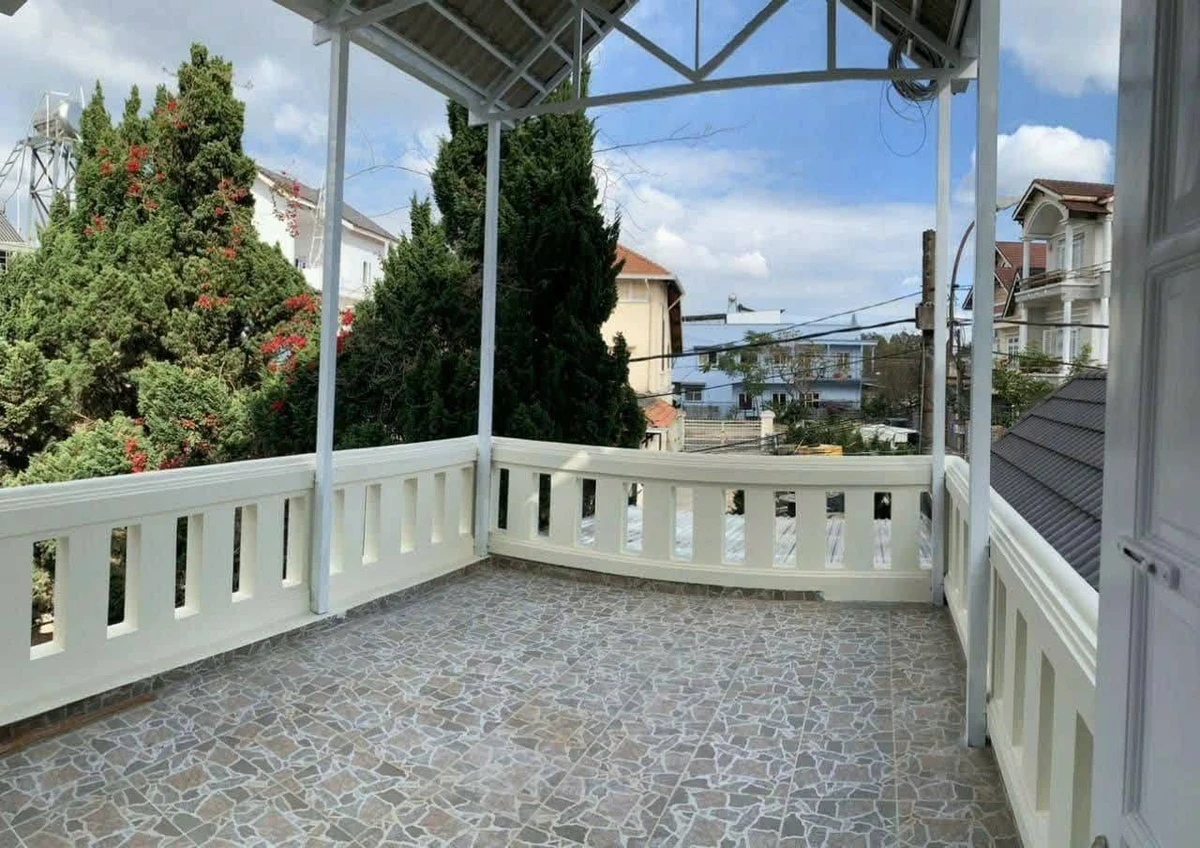 Bán nhà phố hẻm ô tô 4 phòng 151,8m² Đà Lạt 8,8 tỷ - Ảnh thu nhỏ 3
