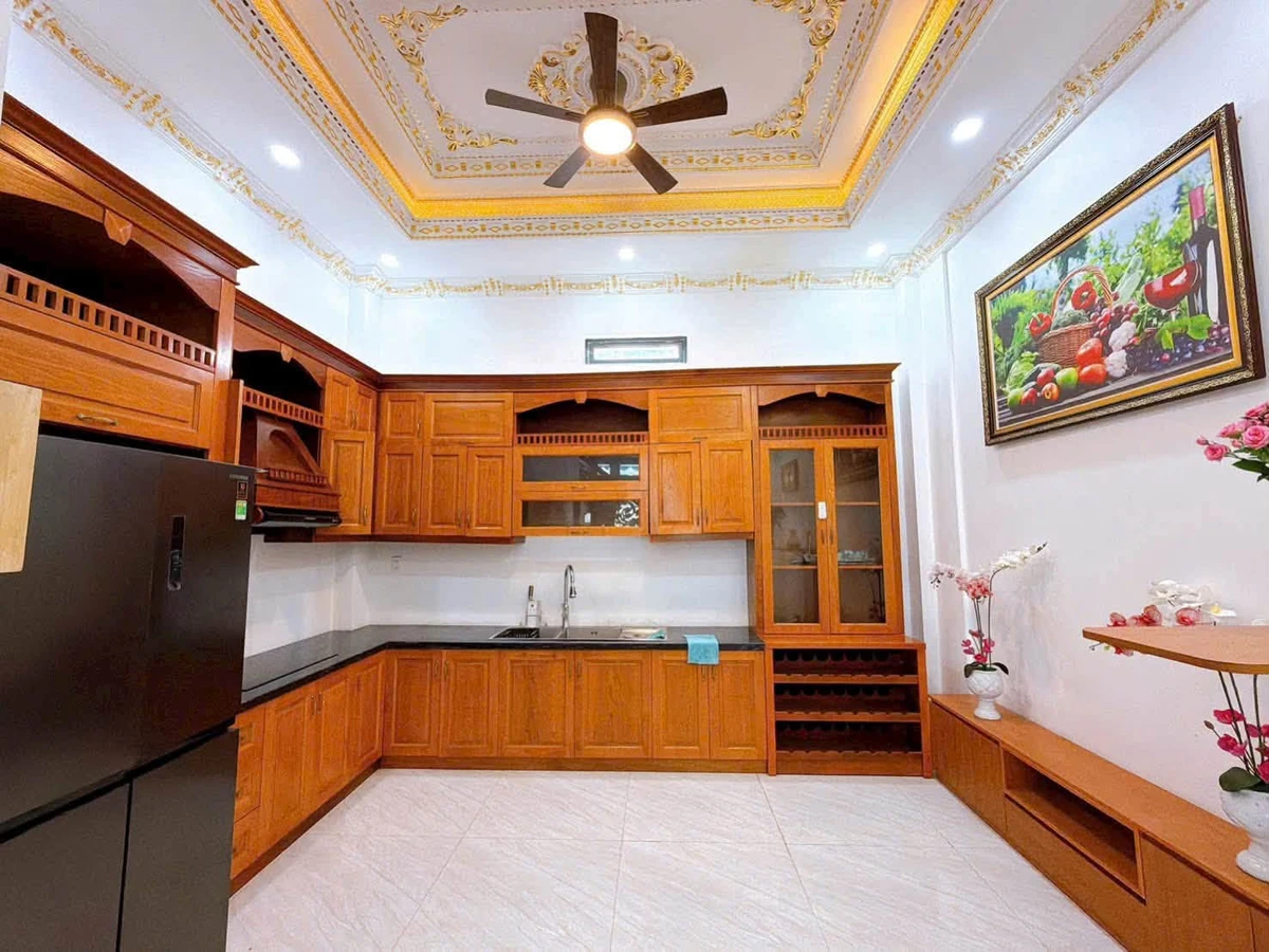Bán nhà 2 lầu mặt tiền 200m² Tân Hiệp 4 tỷ 700 - Ảnh thu nhỏ 3