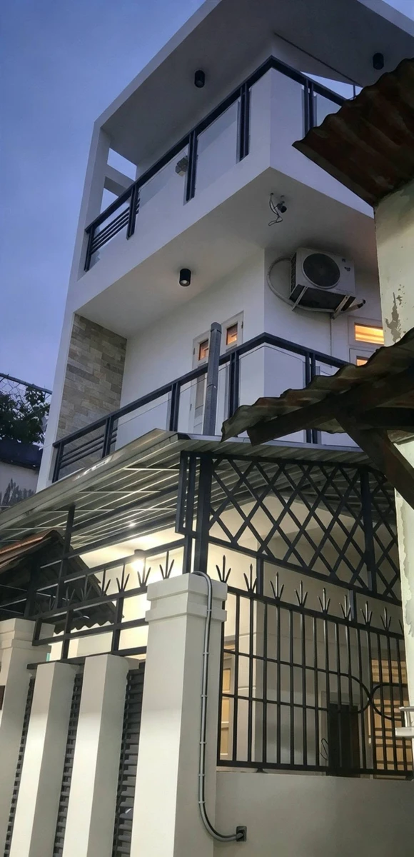 Bán nhà mới xây 5PN 77m² gần Aeon Tân Phú 4,5 tỷ - Ảnh 1