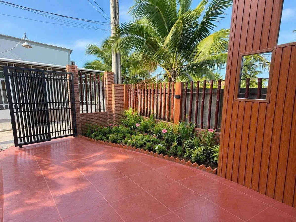 Bán nhà 100m2 kiểu nghỉ dưỡng 890 triệu Hồ Chí Minh - Ảnh thu nhỏ 4