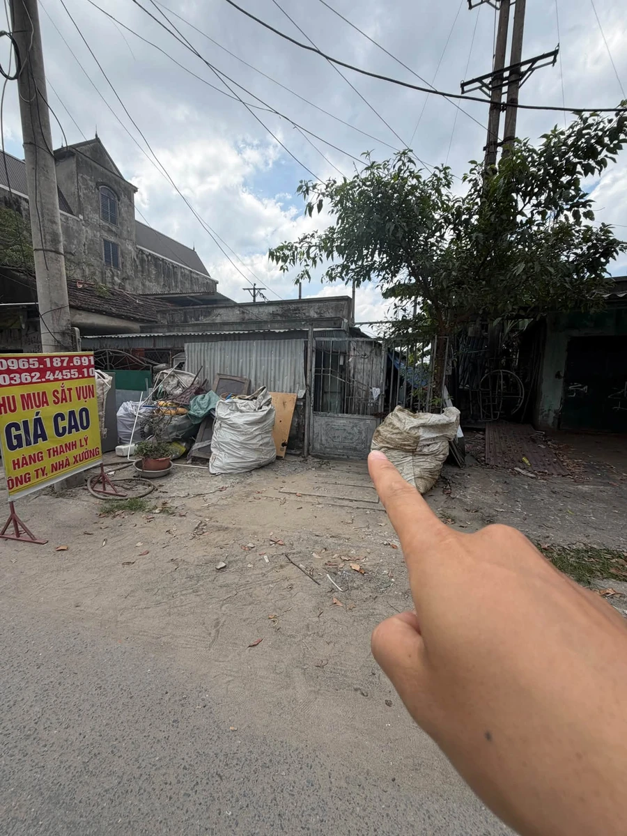 Bán lô đất Nguyễn Trường Tộ 181.8m2 Nghệ An 60tr/m2 - Ảnh thu nhỏ 2