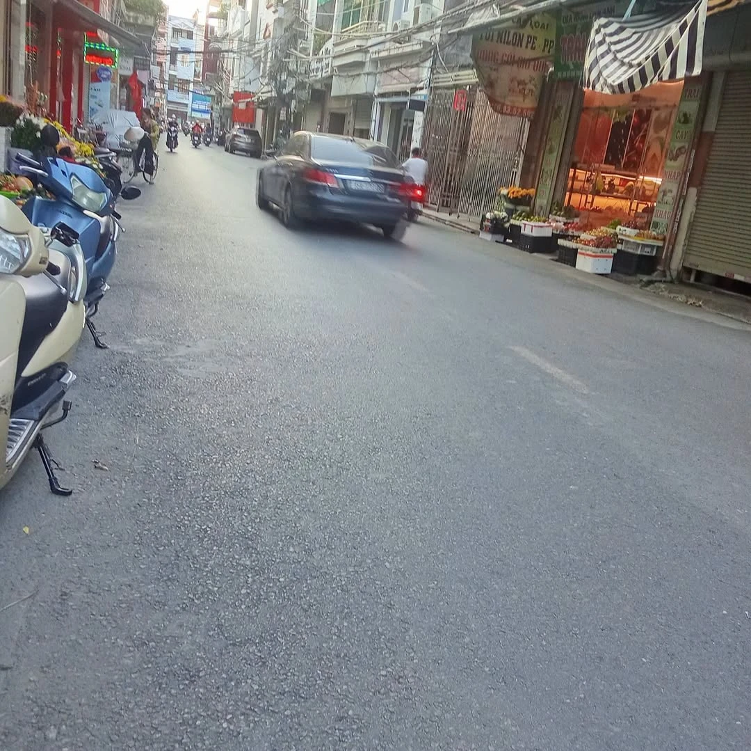Bán nhà 45m² 4 tầng Vũ Chí Thắng, Tân Phú - Ảnh 1