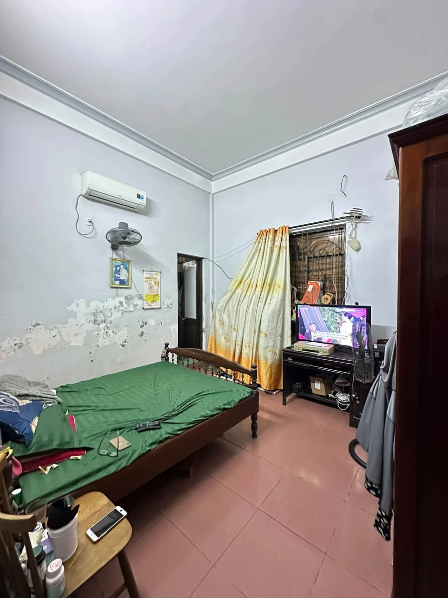 Bán nhà 2,5 tầng 196m2 view hồ Huế - Ảnh thu nhỏ 4