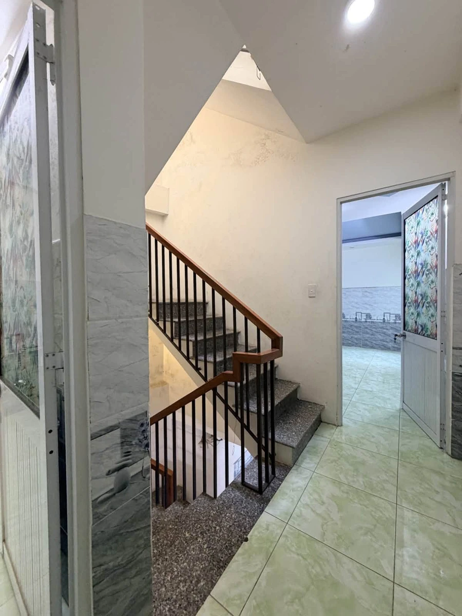 Bán nhà 4 tầng 41m² 3,25 tỷ Nguyễn Hoàng Đà Nẵng - Ảnh thu nhỏ 3
