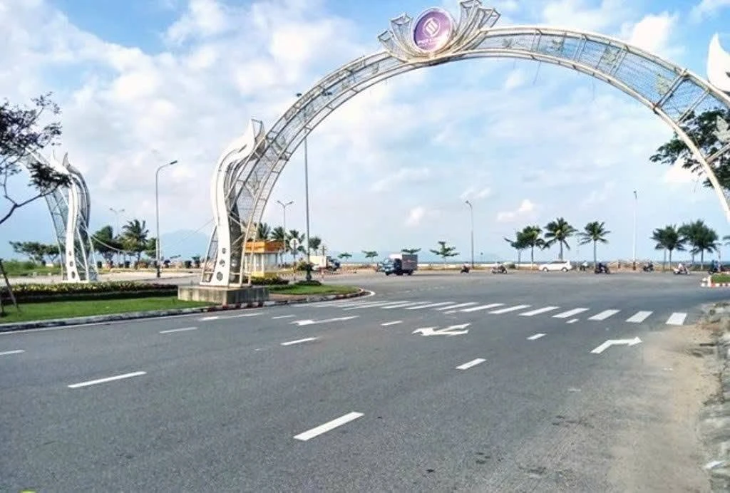 Bán đất 100m² tặng nhà 2 tầng mặt tiền Phú Thạnh 7, đối diện Quảng trường Liên Chiểu, Đà Nẵng - Ảnh thu nhỏ 3