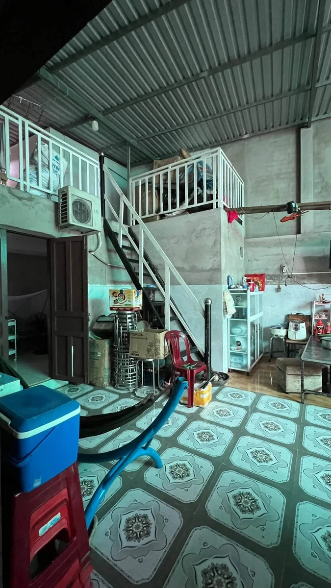 Bán nhà 290m2, 4 phòng ngủ gần Ngã tư Nguyễn Hội, Phan Thiết - Ảnh thu nhỏ 4